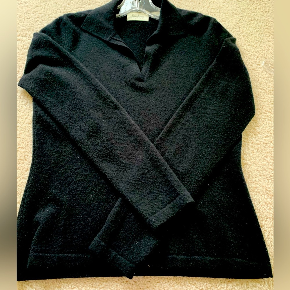 Gorgeous NM 100% Cashmere Sweater